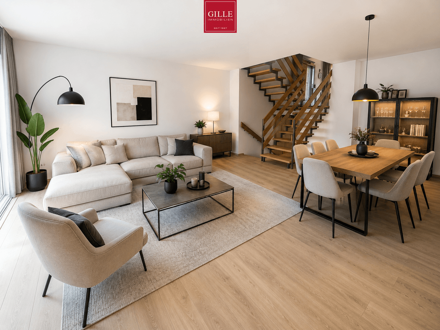 Ansicht 5 von: Familienfreundliches Reihenmittelhaus mit Split-Level-Architektur, Garage und Garten in NE-Rosellen